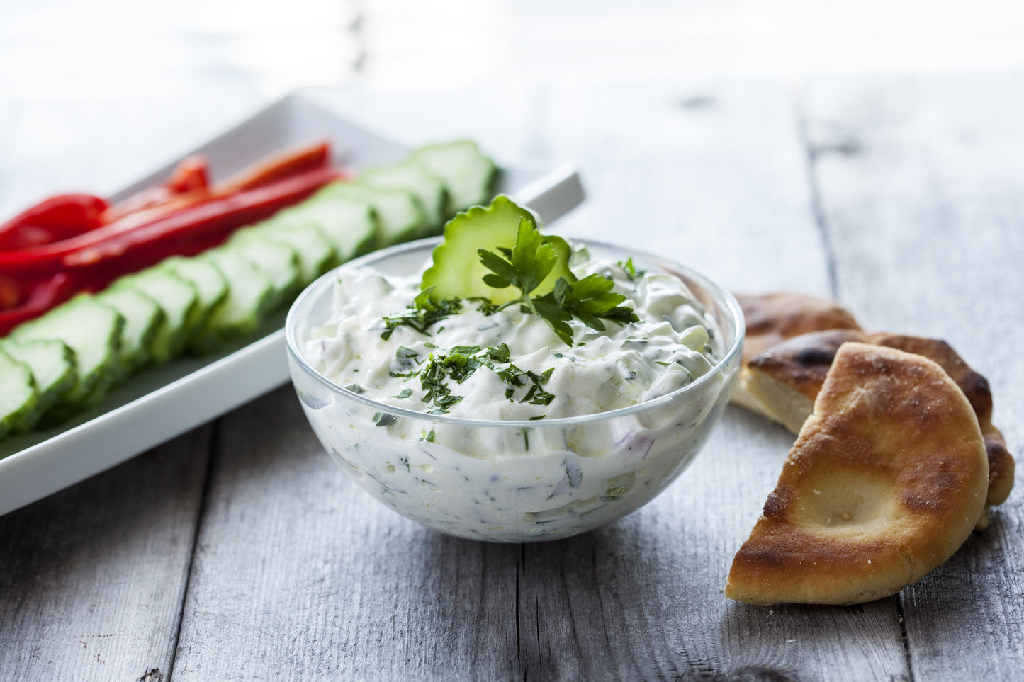 30 ENGLISH CUCUMBER Cucumis Sativus Burpless Fruit Vegetable Seeds