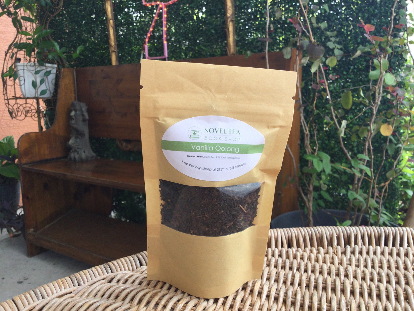 Almond Oolong Loose Leaf Tea