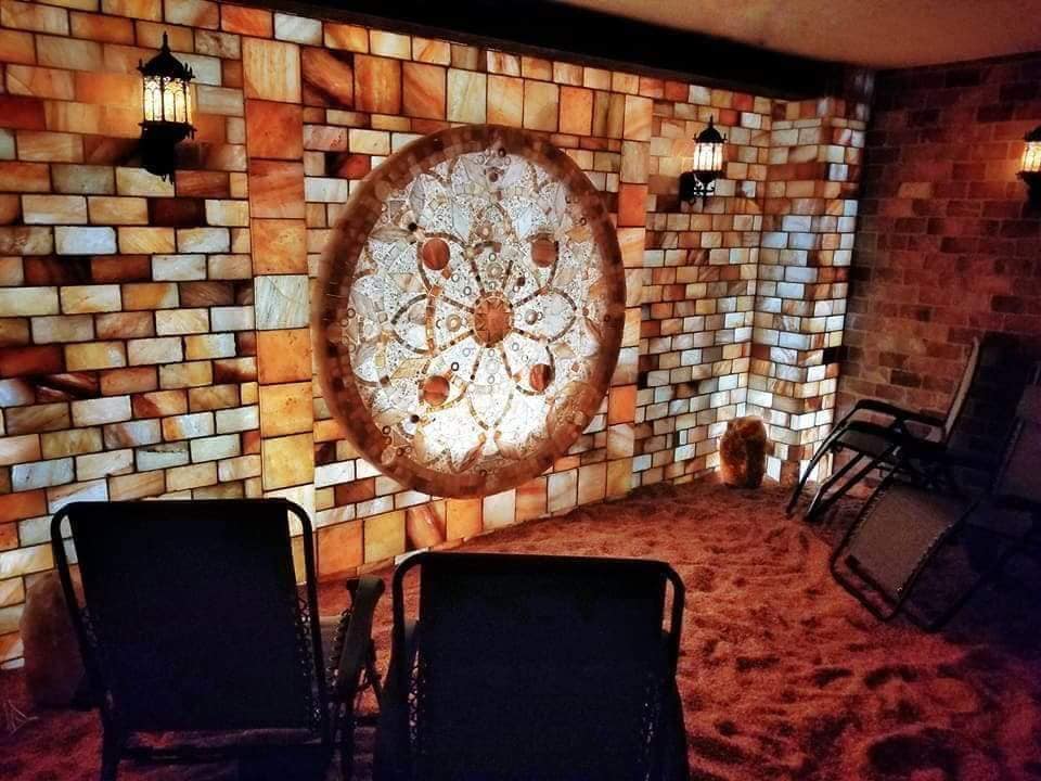 Himalayan Salt Room 4' x  4' Surface Area - 16 Sq feet - 8"x8"x2"