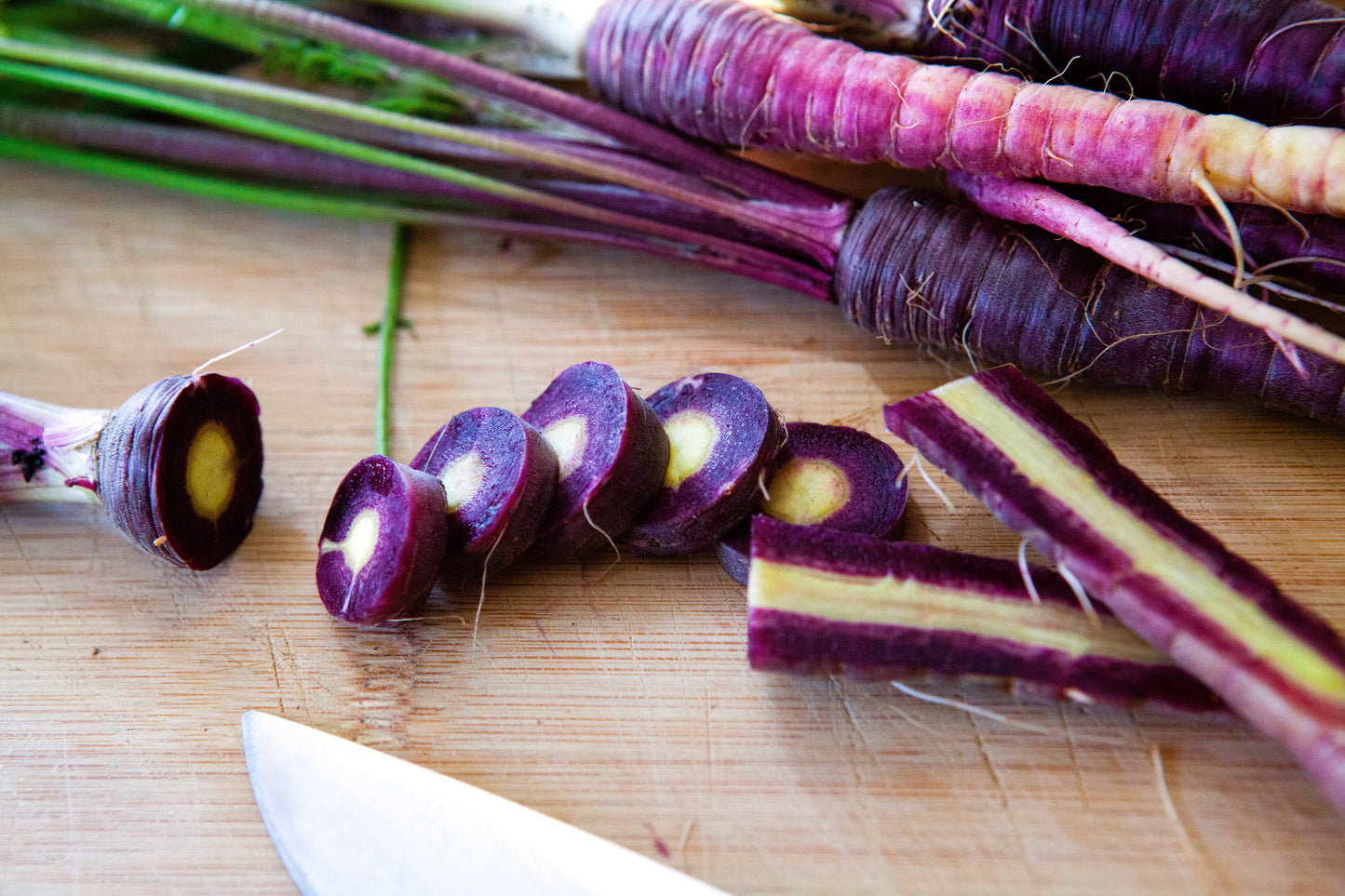 400 COSMIC PURPLE CARROT Daucus Carota Vegetable Seeds