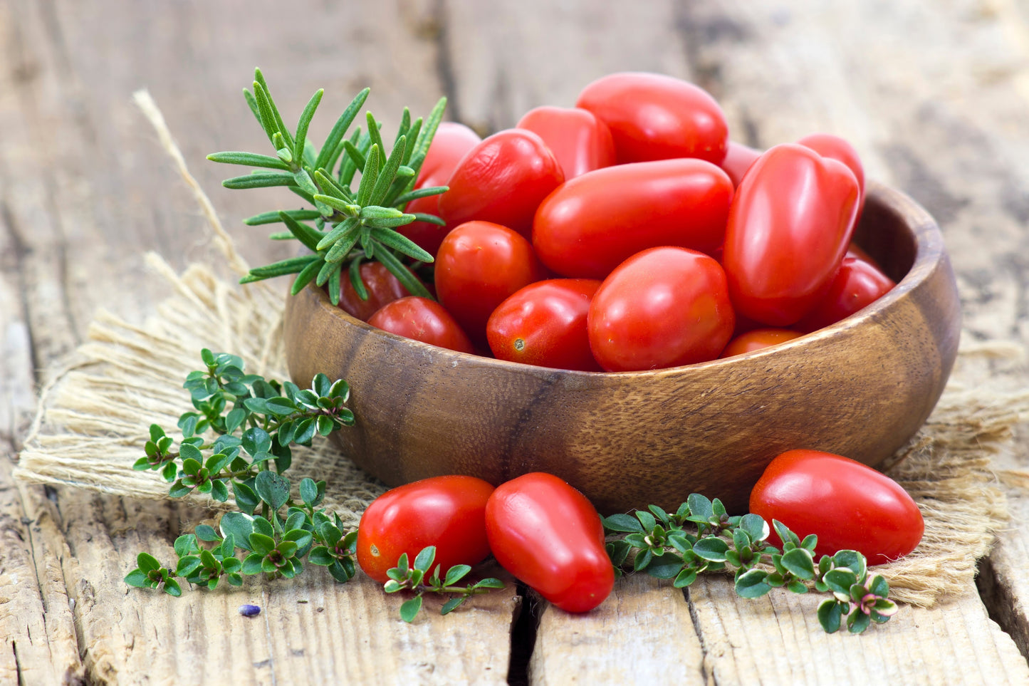 500 ITALIAN ROMA TOMATO Lycopersicon Lycopersicum Fruit Vegetable Seeds