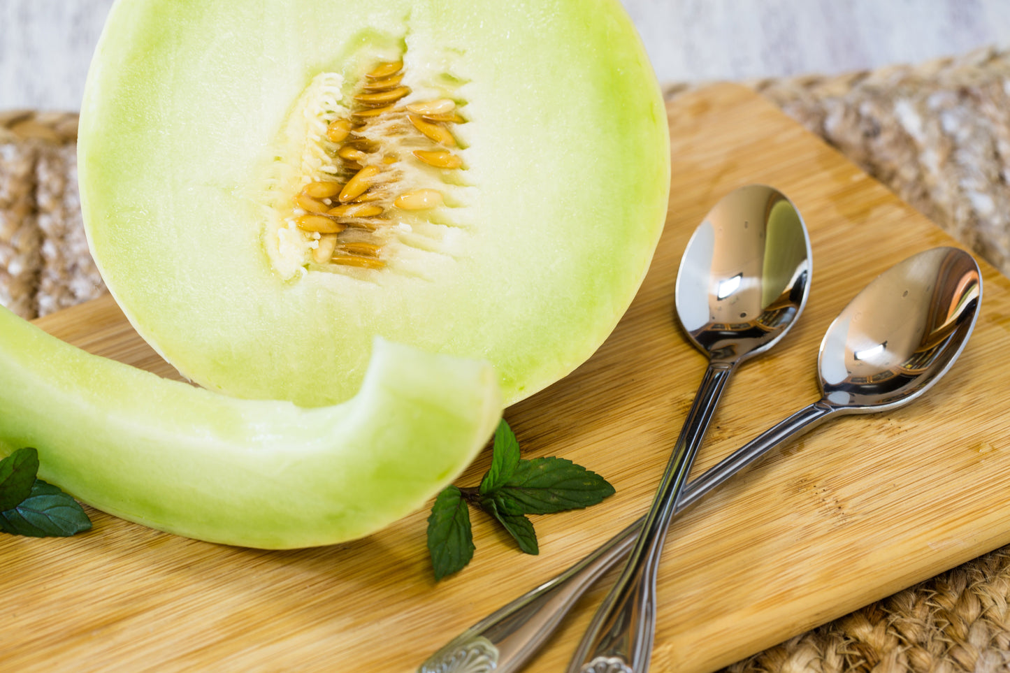 150 HONEYDEW GREEN FLESH Cucumis Melo Inodorus Melon Fruit Seeds